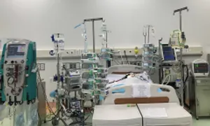 Cứu bé gái sốc nhiễm khuẩn 'từ cõi chết trở về' Cứu bé gái sốc nhiễm khuẩn 'từ cõi chết trở về'