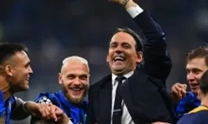 Simone Inzaghi - người dìu Inter qua giông bão