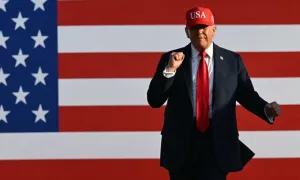 Cách ông Trump buộc nhóm 'nghị sĩ nổi loạn' ủng hộ Đạo luật To đẹp Cách ông Trump buộc nhóm 'nghị sĩ nổi loạn' ủng hộ Đạo luật To đẹp