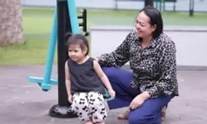 U50 làm mẹ lần hai