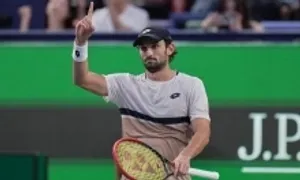 Đối thủ của Djokovic bội thu ở Thượng Hải Masters Đối thủ của Djokovic bội thu ở Thượng Hải Masters