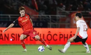 Nguyễn Hoàng Đức phá kỷ lục cá nhân ở V-League